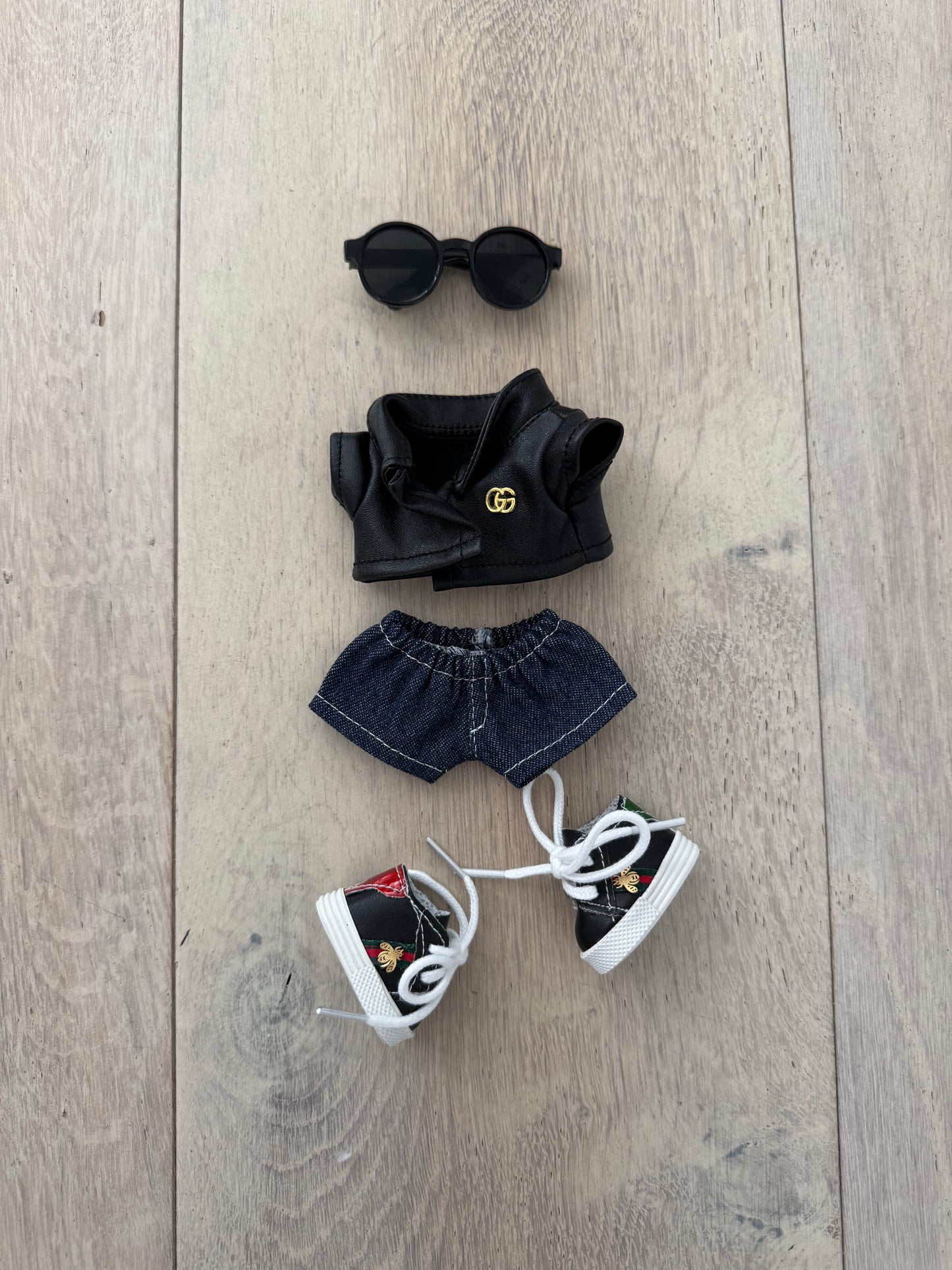 Labubu Clothes / Black Leather Set