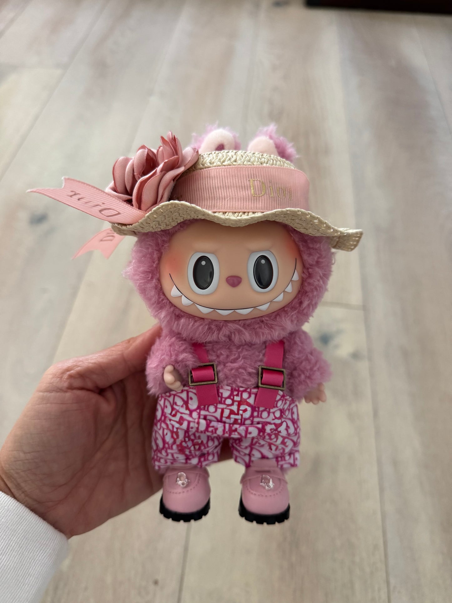 Labubu Clothes / DR Jumper Set