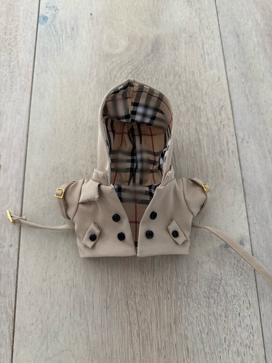 A Labubu Clothes / Trench Coat Beige